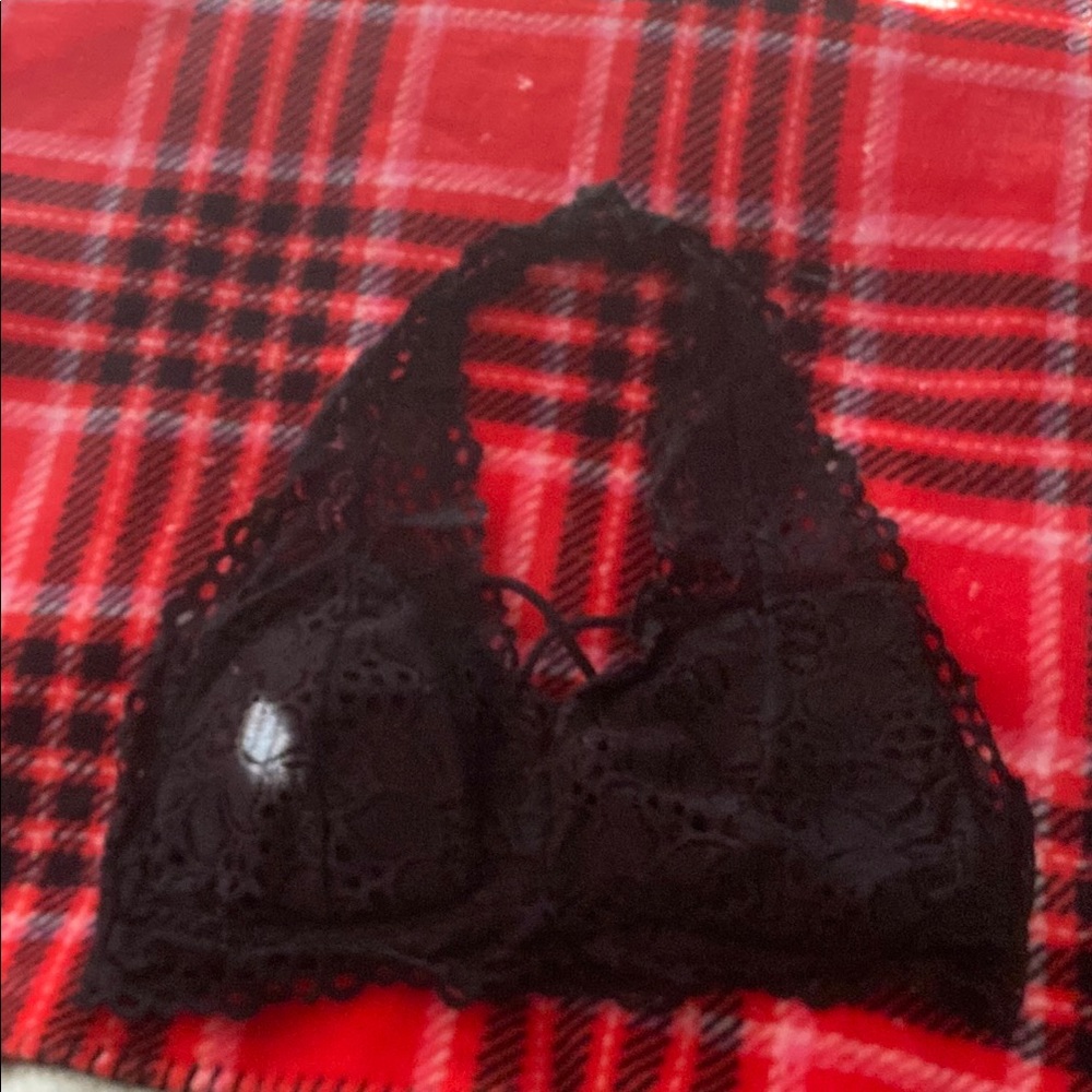 SHEIN Black Lace Bra